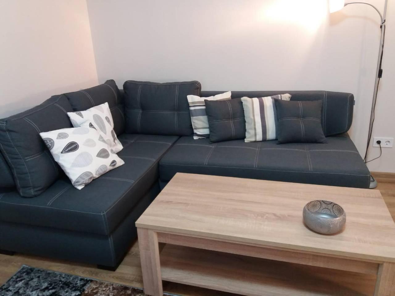 Skelnaia Apartment Lviv Buitenkant foto